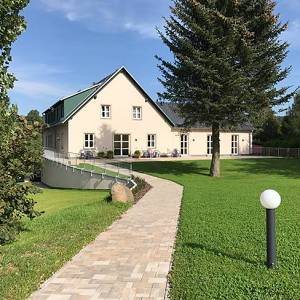 Hof T 11 Höckendorf